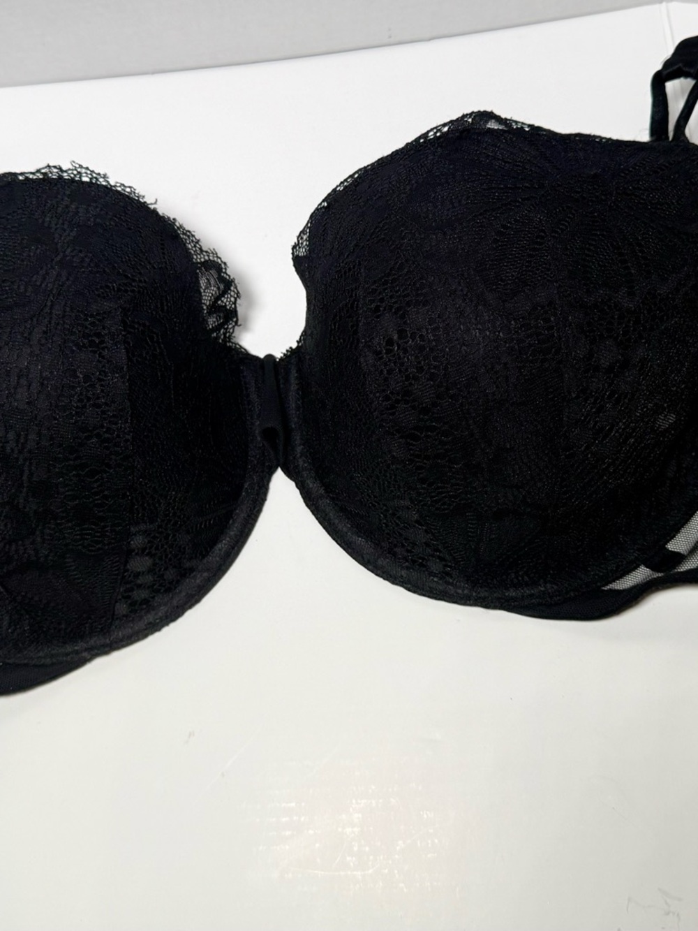 Victoria’s Secret Black Lace Trim Bra